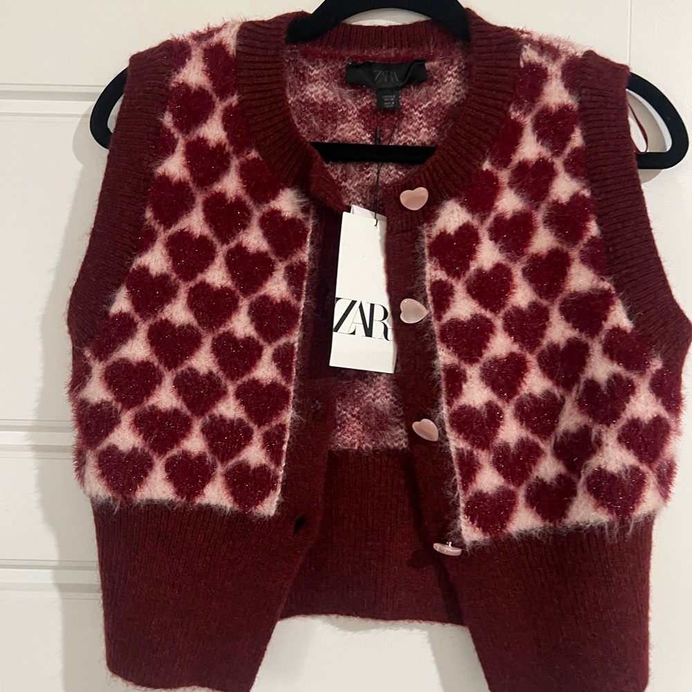 Zara Women's Burgundy Heart Pattern Sweater Vest